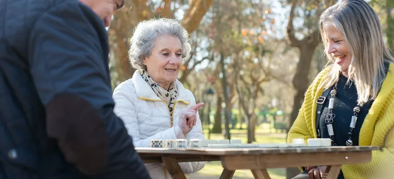 seniors talking about Top places for seniors in Maryland