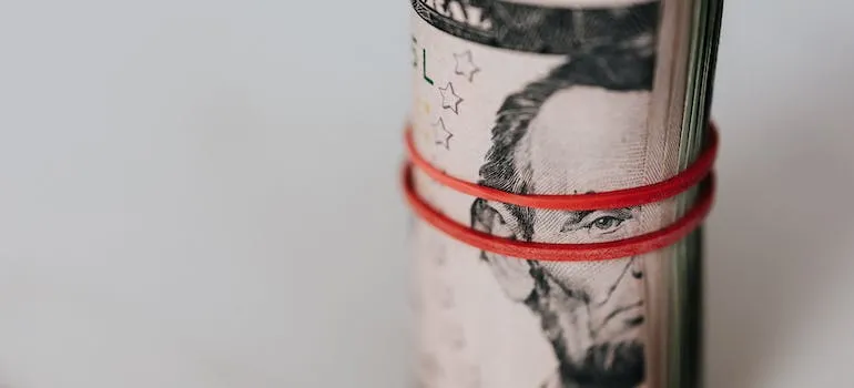 Roll of dollars 