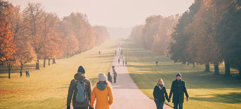 A couple walking and talking about the perfect area in Northern Virginia