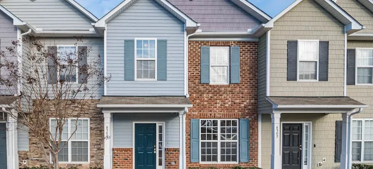 Two houses next to each other 
