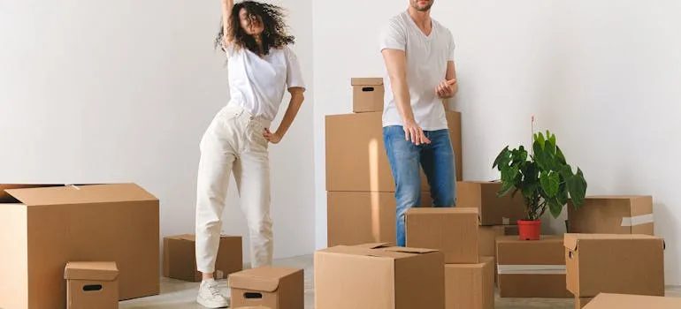 Happy couple moving from Maryland to California