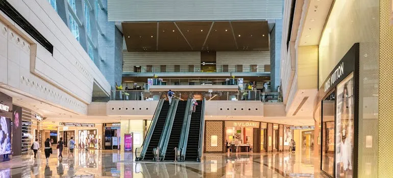 A shopping mall, one of the amenities for Arlington newcomers