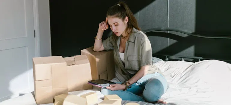 A woman planning a relocation from Maryland to Pennsylvania