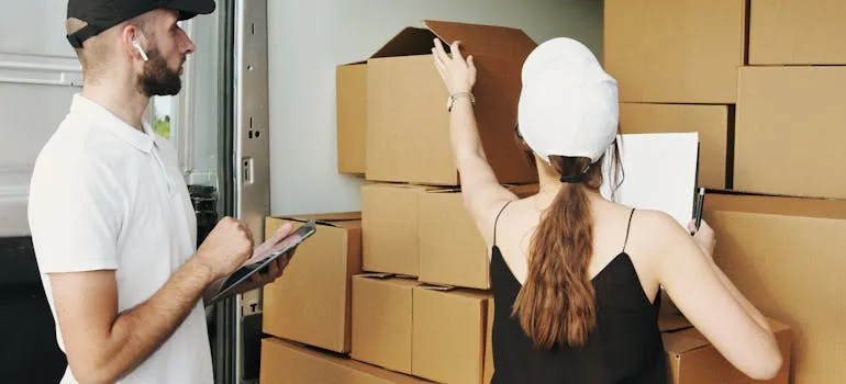 The representatives of one of the moving companies Glen Burnie MD