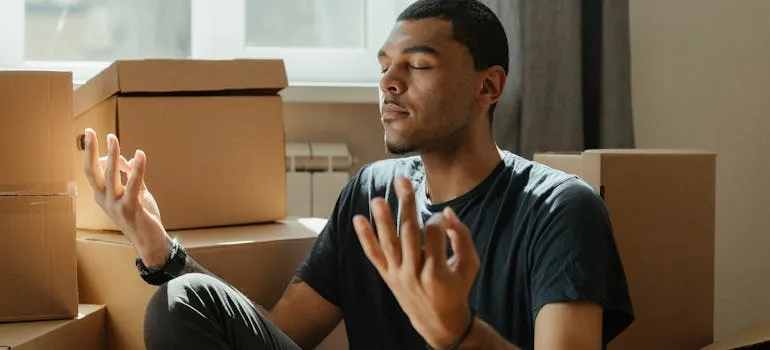 A man meditating while moving during Thanksgiving in the DMV area