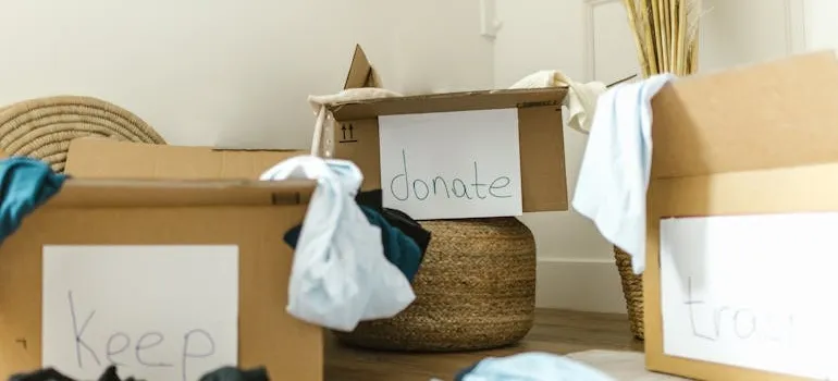 Different moving boxes 