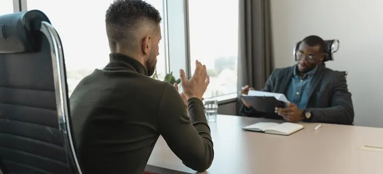 Two people talking about reasons Maryland residents are moving to Texas